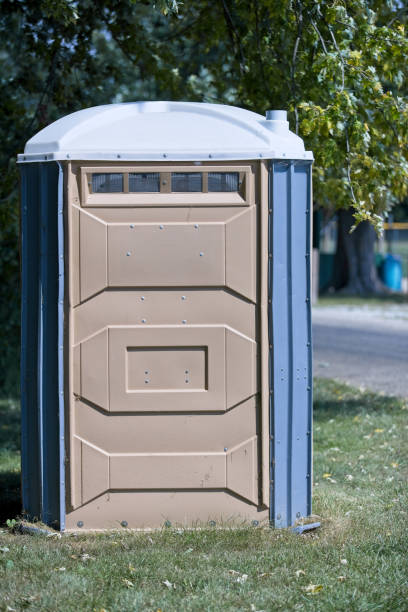 Portable bathroom rental in Cleburne, TX